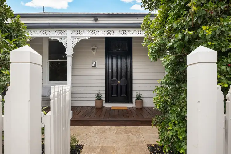 106 Bendigo Street