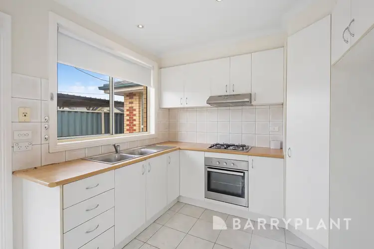 Fifth view of Homely unit listing, 2/9 Conrad Street, St Albans VIC 3021