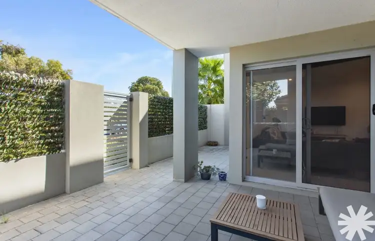 2/100 Roberts Road
