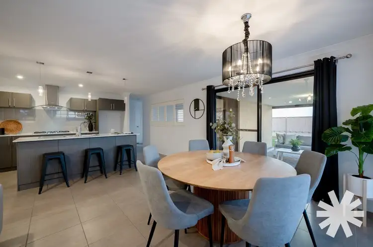 35 Halcyon Crescent