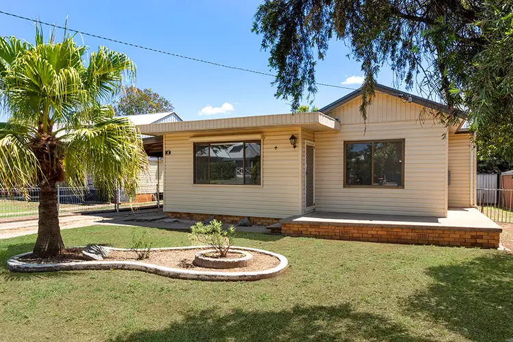 4 Susanne Street