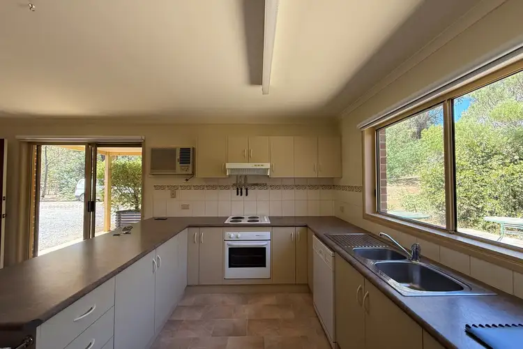 Fifth view of Homely house listing, 10 Lowther Street West, Maldon VIC 3463