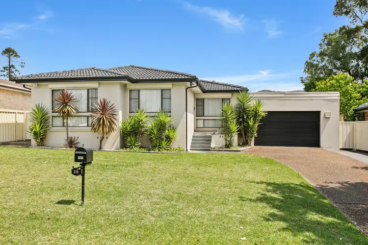28 Ritchie Crescent
