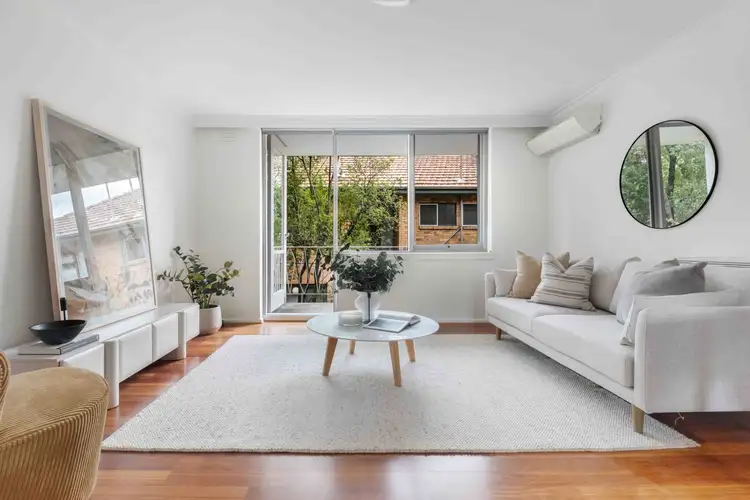 13/7-9 Irving Avenue