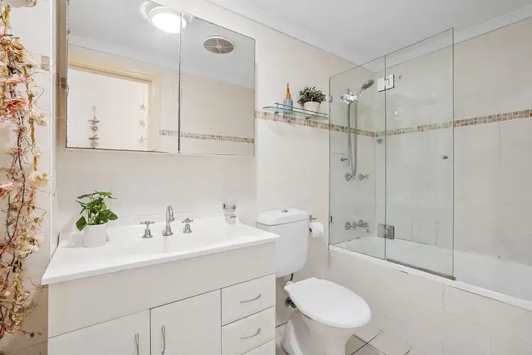 Sixth view of Homely apartment listing, 4/12 Campbell Parade, Manly Vale NSW 2093