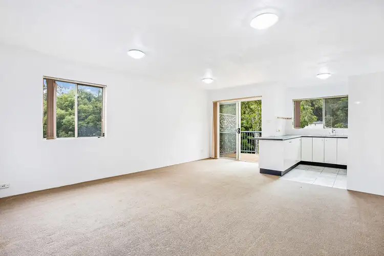6/28 Epping Road