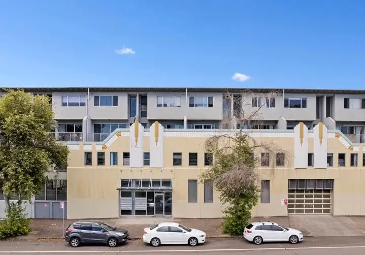 203/5 Tudor Street