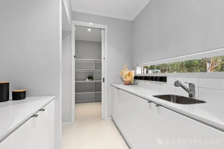 Fifth view of Homely house listing, 35 Queens Gardens, Bundoora VIC 3083