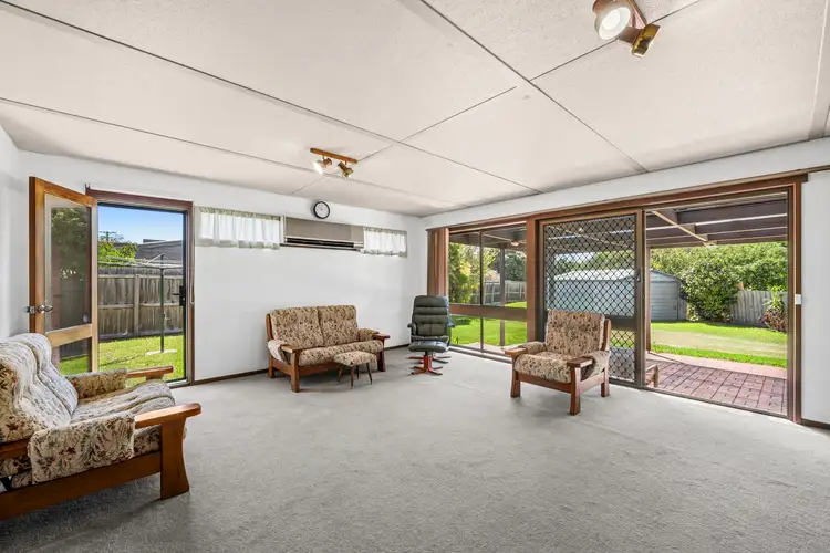 Second view of Homely house listing, 9 Kerrie Court, Grovedale VIC 3216