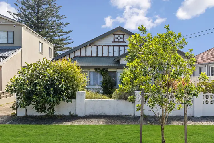 54a Leonard Avenue