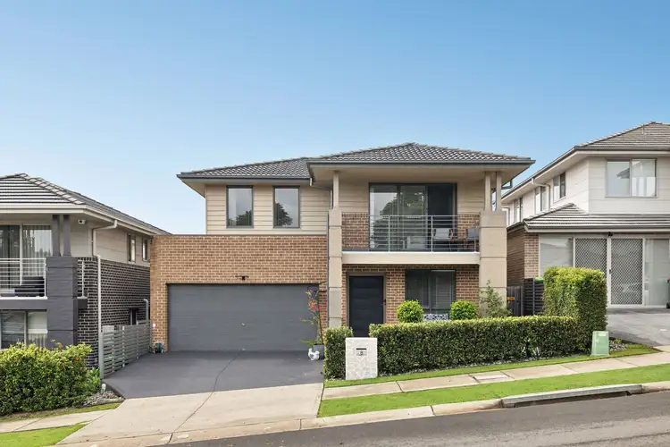8 Windsock Avenue