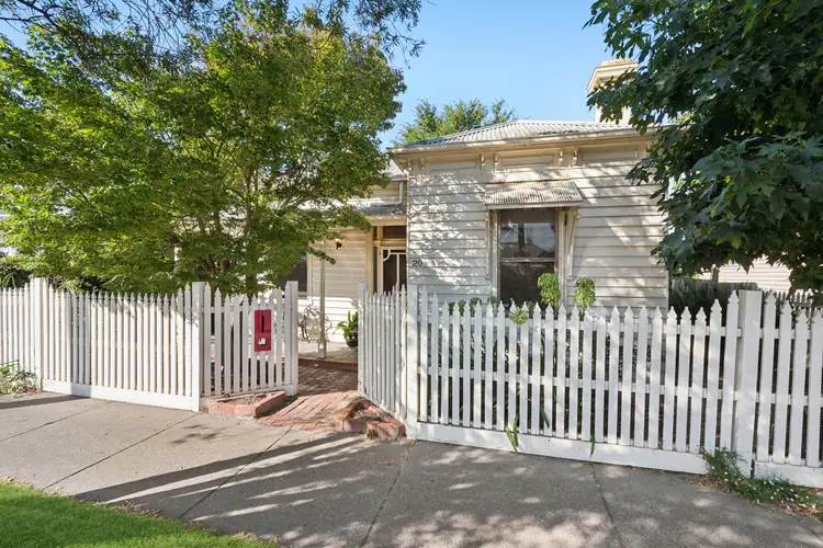 20 Maud Street