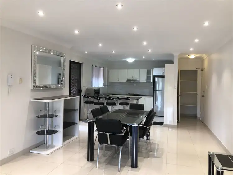 13/72 Constitution Road West