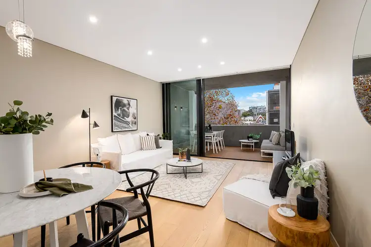 301/81 Foveaux Street