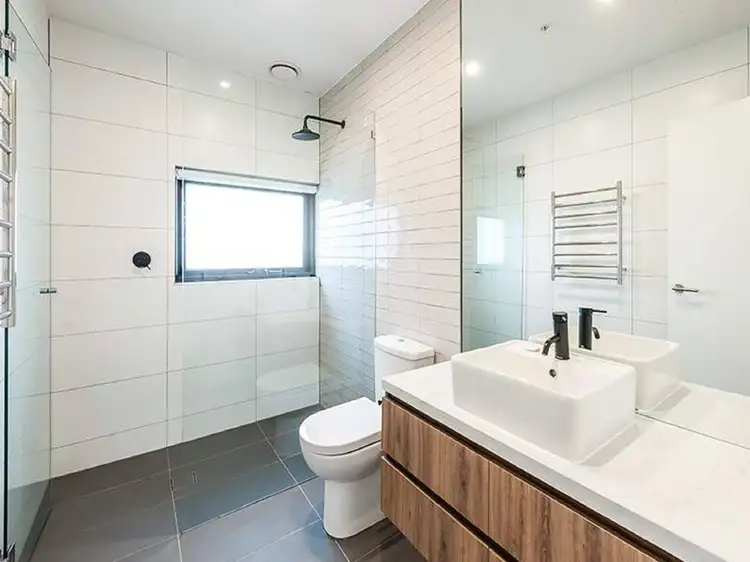 Fourth view of Homely apartment listing, 102/127 Gardenvale Road, Gardenvale VIC 3185
