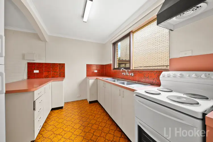 Sixth view of Homely townhouse listing, 8/16 Broughton Place, Queanbeyan NSW 2620