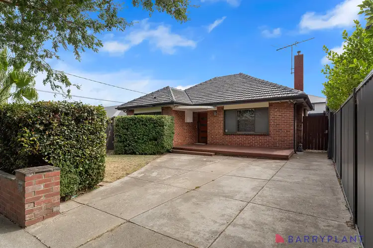 10 Vale Street