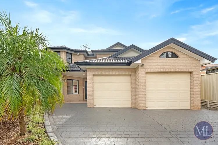3 Orangery Place