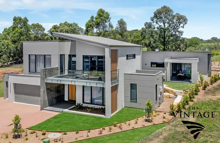 35 Kurrajong Way
