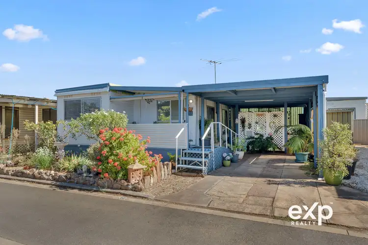 60 Fourth Avenue/36 Hillier Road