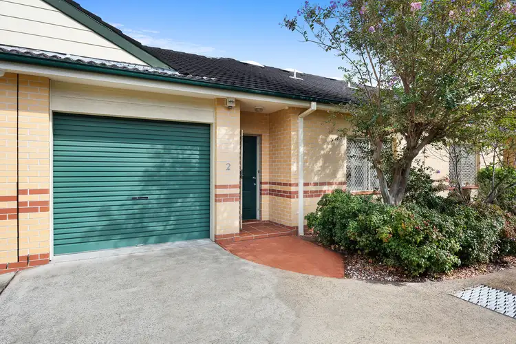 Main view of Homely villa listing, 2/39 Gordon Street, Brighton-Le-Sands NSW 2216