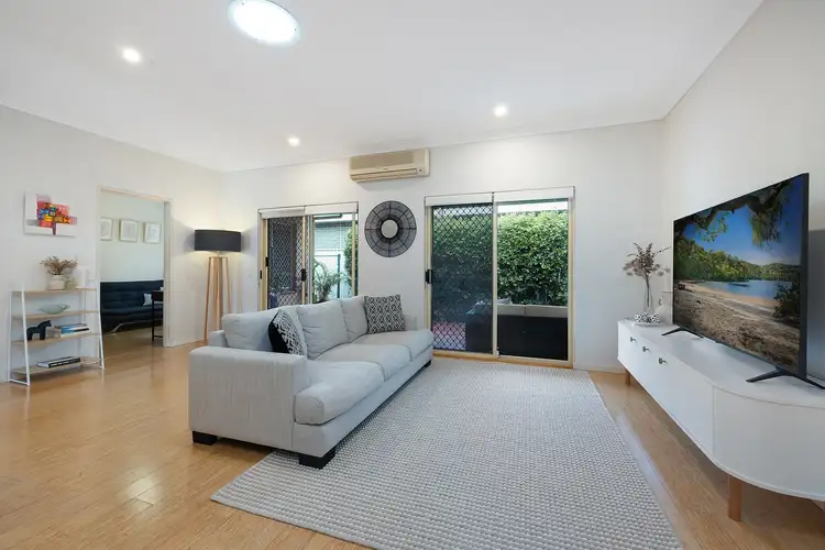 Second view of Homely villa listing, 2/39 Gordon Street, Brighton-Le-Sands NSW 2216