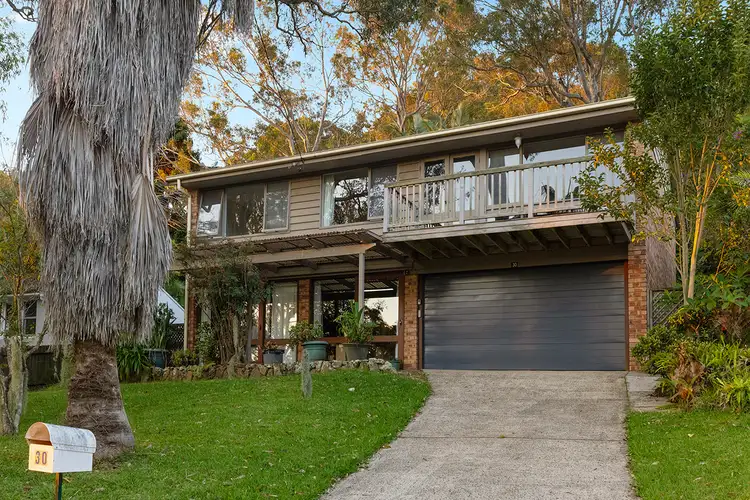 30 Dolphin Crescent