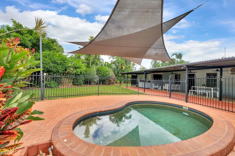 4 Robin Court