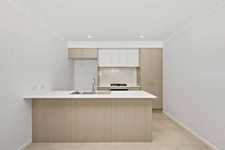 Fifth view of Homely semi-detached listing, 1/8 Guardsman Grove, Lochinvar NSW 2321