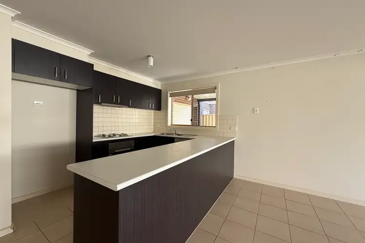 Fourth view of Homely house listing, 21 David Circuit, Hillside VIC 3037