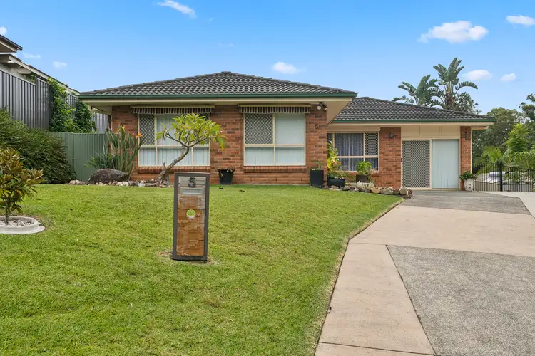 5 Searle Close