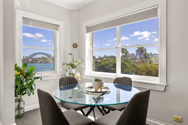 9/5 Wulworra Avenue