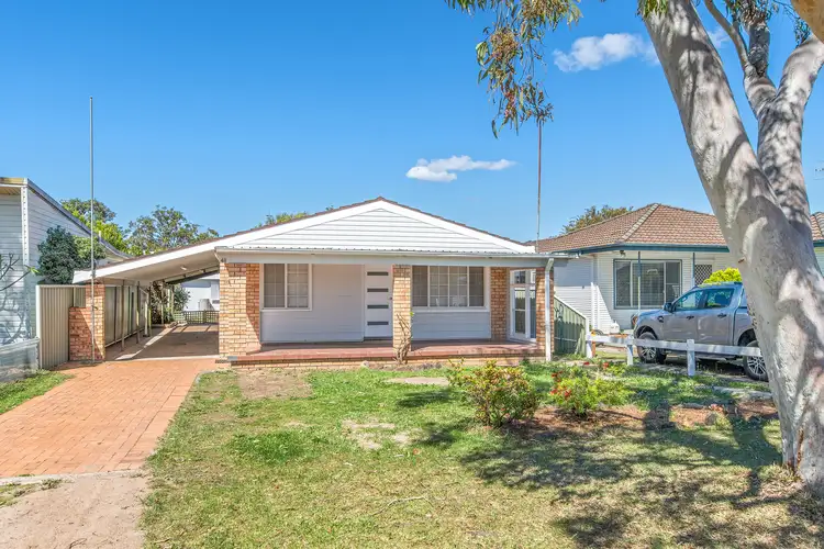 48 Neptune Street