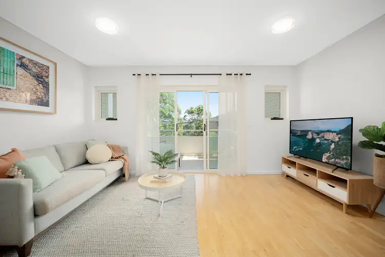 Second view of Homely unit listing, 18/19-23 Waine Street, Freshwater NSW 2096
