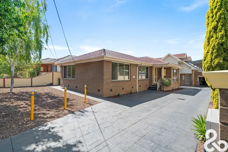 1/160 Edgars Road