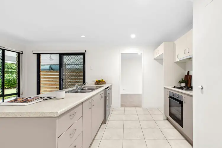 Second view of Homely house listing, 8 Sapphire Court, Beerwah QLD 4519