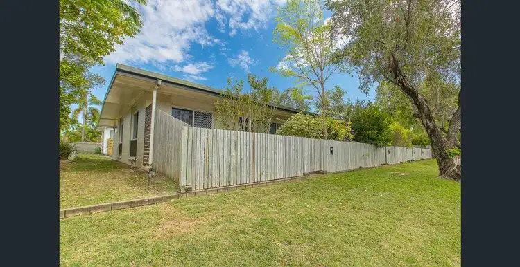 Main view of Homely unit listing, 2/17 Richmond Street, Hermit Park QLD 4812