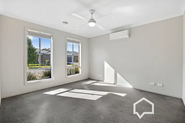 Third view of Homely house listing, 3 Randall Way, Ascot VIC 3551