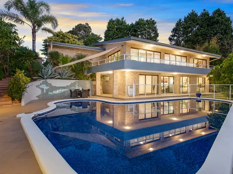 25 Pogson Drive