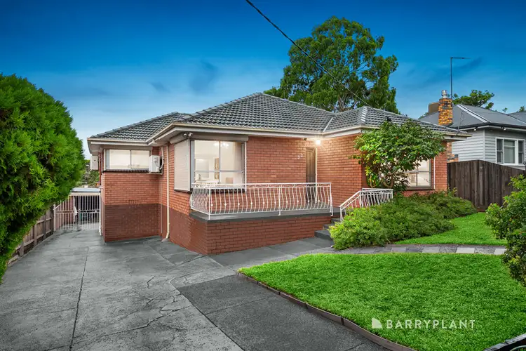 32 Chapman Street