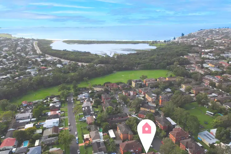 Third view of Homely apartment listing, 4/6 Ilikai Place, Dee Why NSW 2099