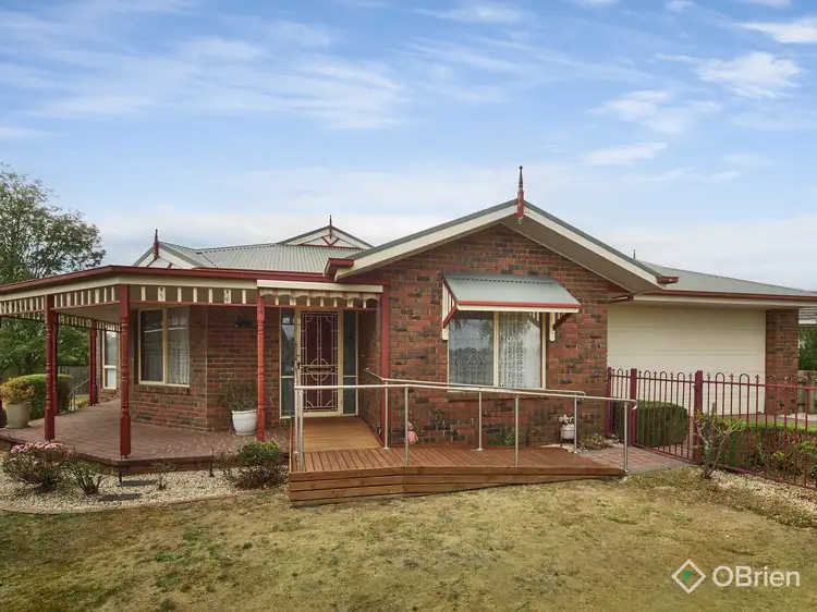 4 Birch Court