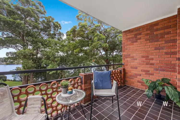 10/7 Bortfield Drive