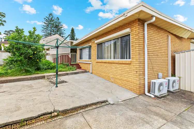 20 Lyle Street