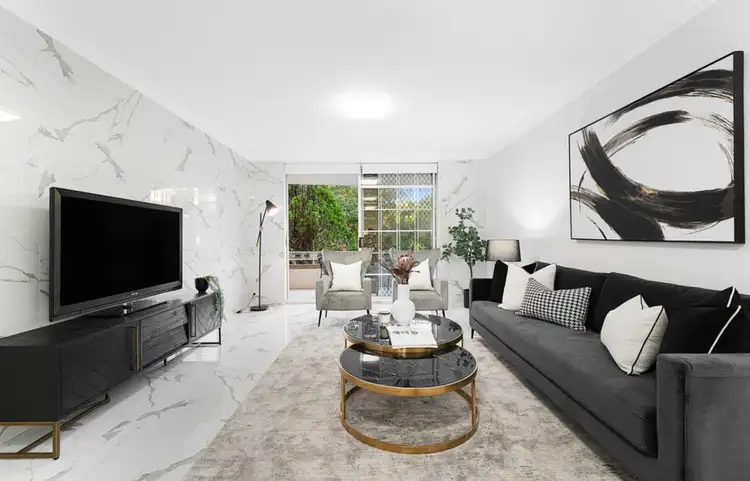 2/33 Albert Road