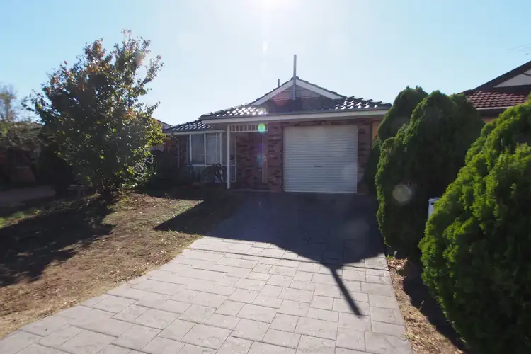 11 Gatley Court