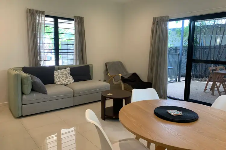1/14 Barratt Street