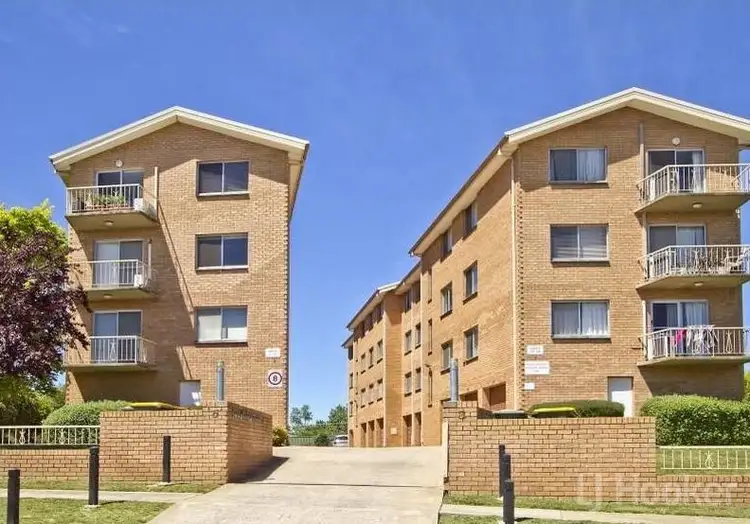 Main view of Homely unit listing, 3/3-5 Davison Street, Queanbeyan NSW 2620