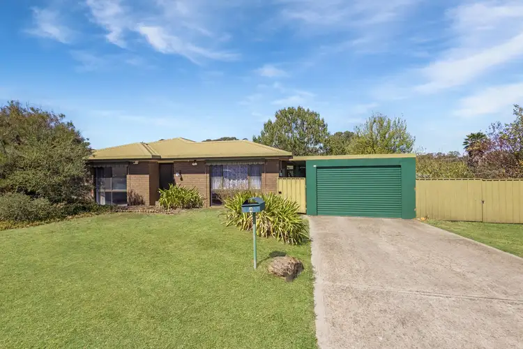 4 Magellan Crescent