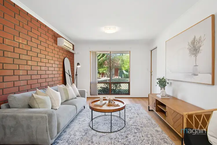 4/2 Douglas Avenue